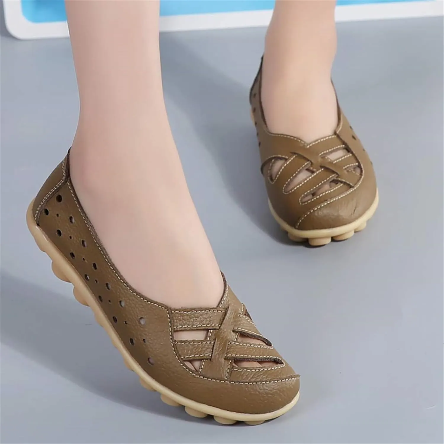 Womens Loafers Comfortable Dressy Slip-On Leather Flats Shoes Comfort Casual Walking Driving Flats Loafers Hollow Out Breathable Vacation Sandals for Women