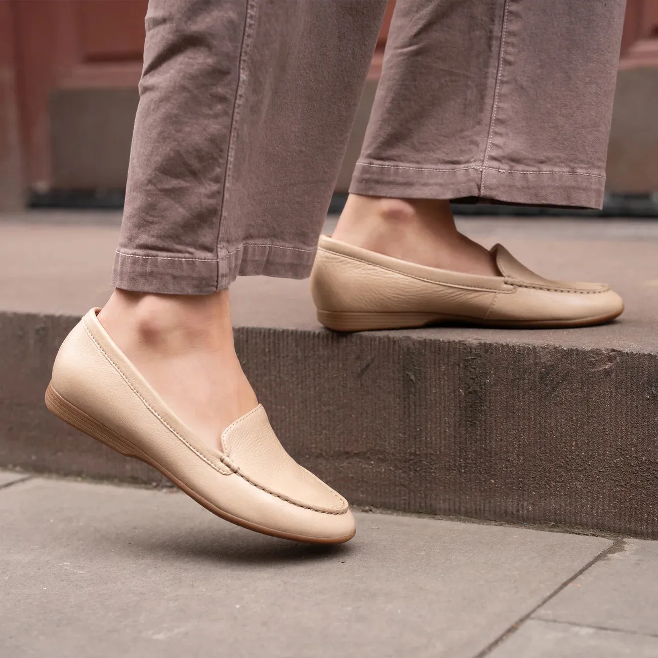 Women's Lorri