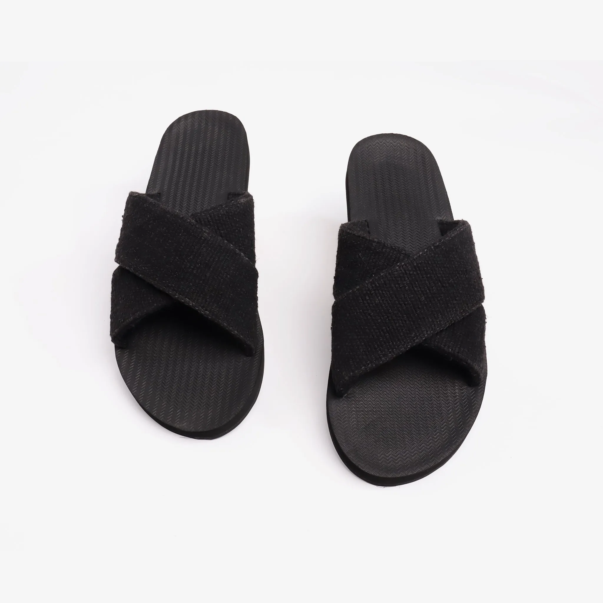 Women's Pable Cross Black