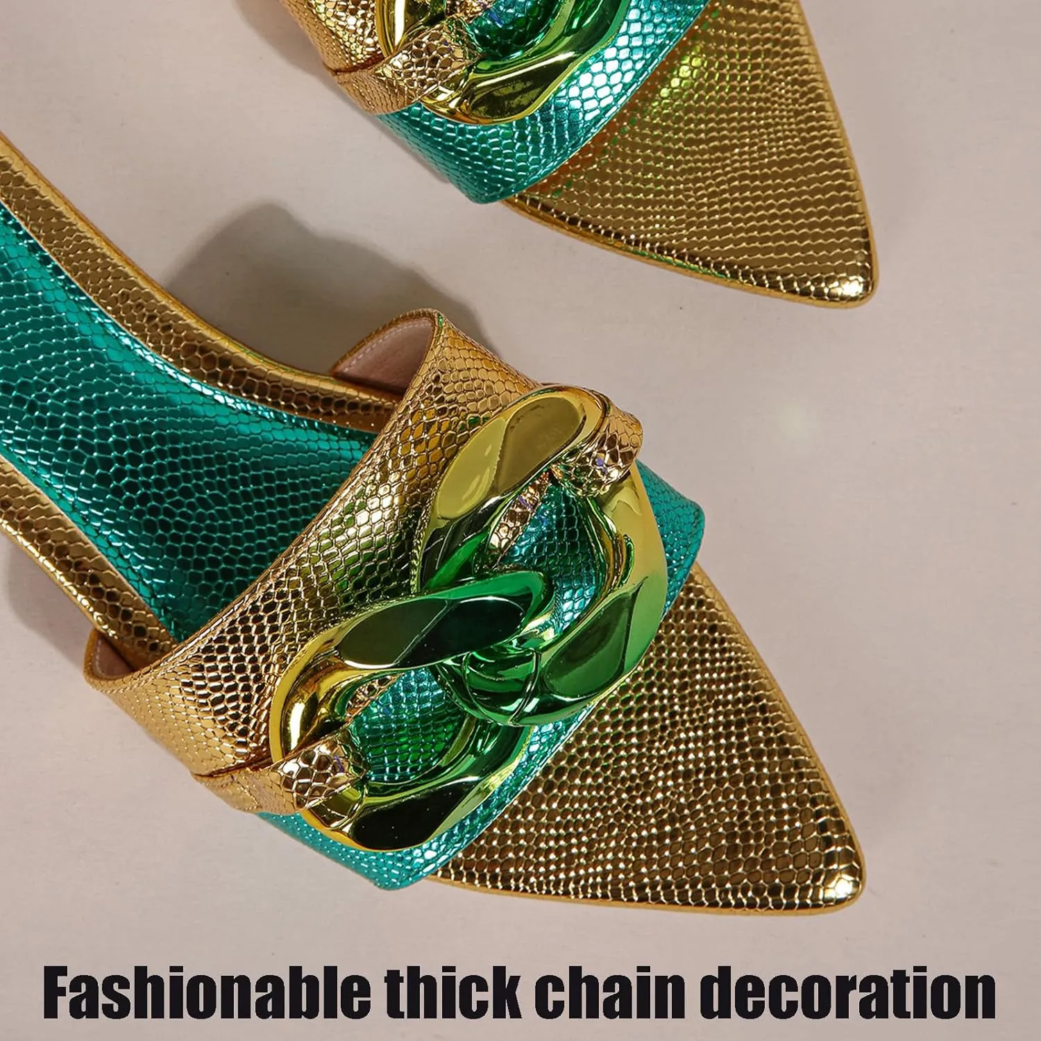 Women's Pointed Open Toe Flat Sandals with Chunky Chain Decor Slip-on Non Slip Beach Slides Sandals Casual Breathable Walking Slippers